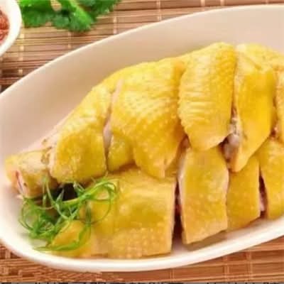 Free-Range Chicken With Ginger Sauce (Half) 姜葱走地鸡（半只）